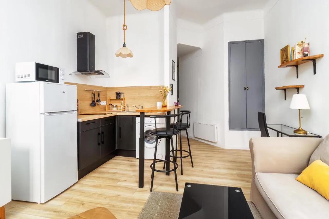 L Essentiel Avignon Intramuros Apartment